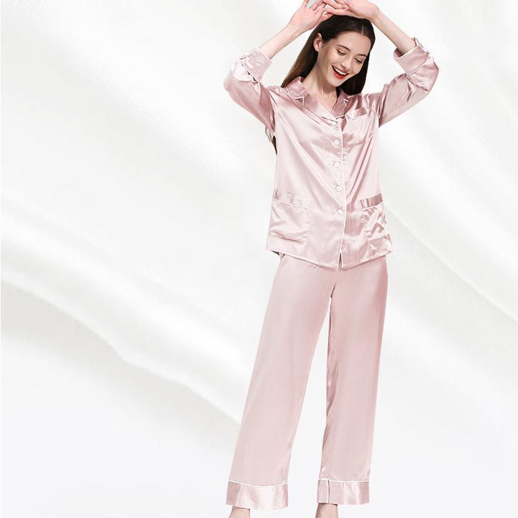 秋 シルク 上下セット 長ズボン シルク 誕生日プレゼント パジャマ 女性 冬 前開き レディース 部屋着 25匁 春 セットアップ 長袖 絹 大きいサイズ 寝巻き 保湿 敏 cjfj140981