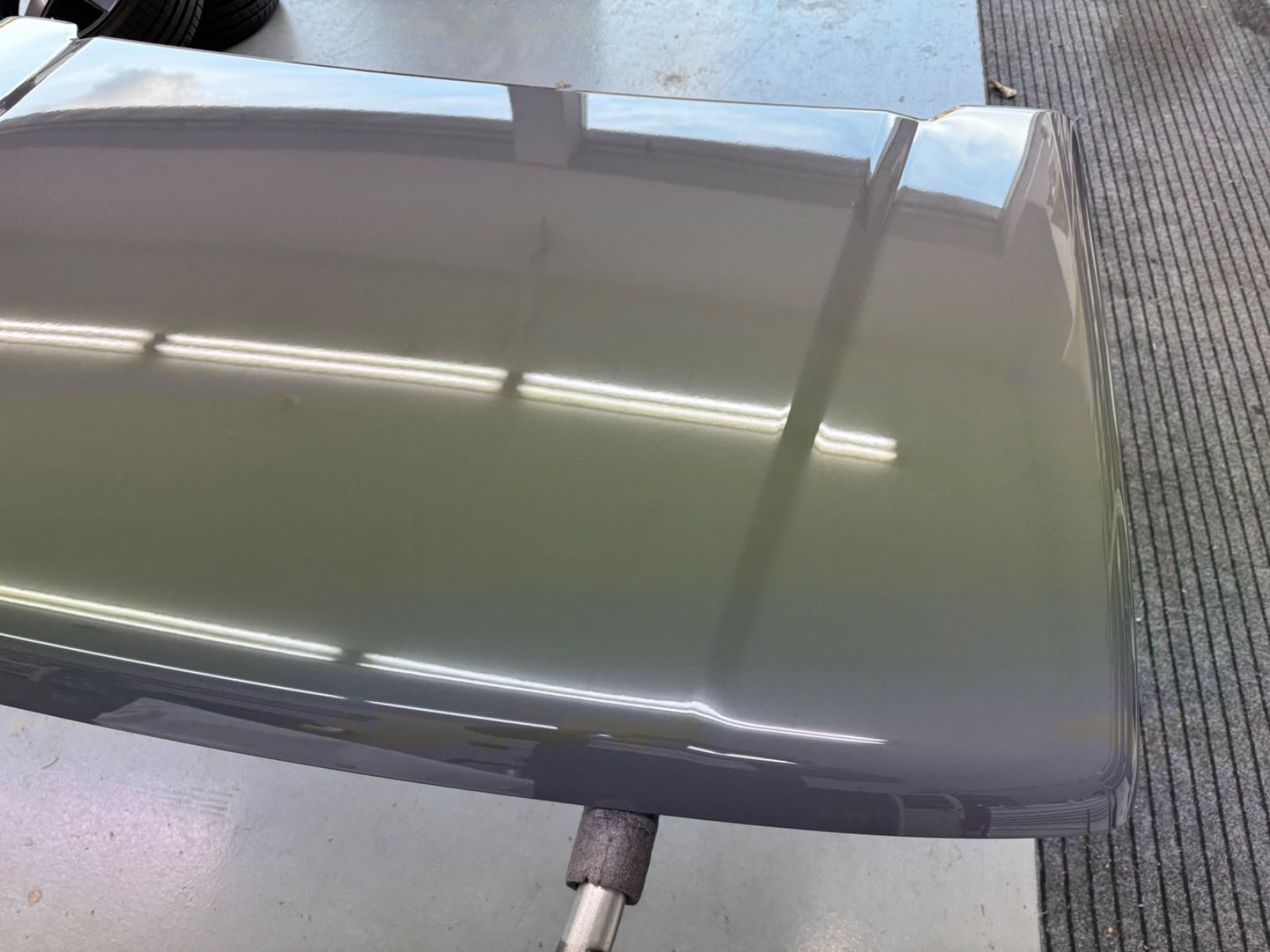 ジムニーシエラ JB74 新車外し 純正品ボンネット ミディアムグレー 美