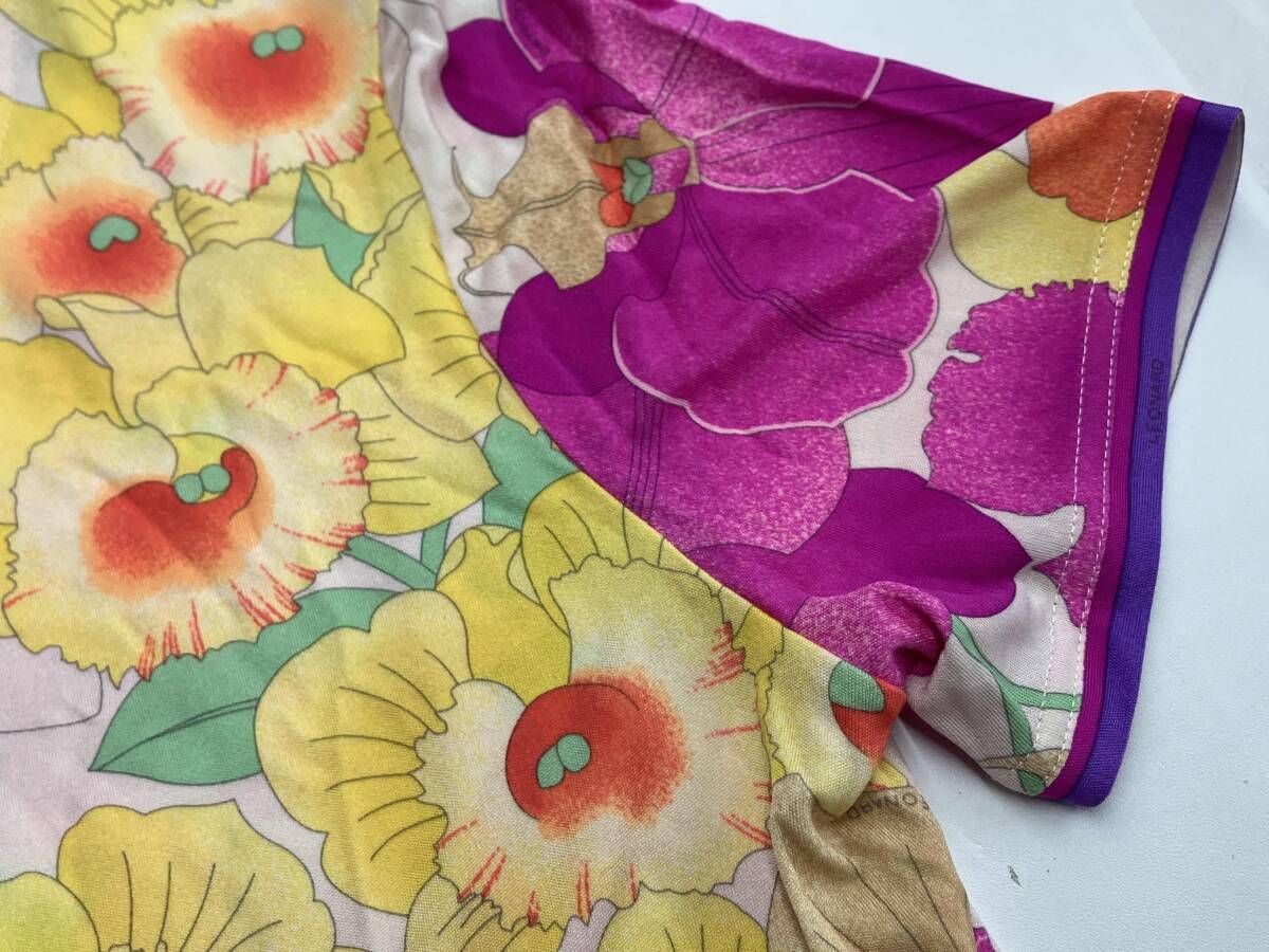 レオナール カットソー シャツ 半袖 花柄 トリム ホワイト マルチカラー M LEONARD 半袖カットソー レオナール 半袖Tシャツ 総柄 花柄 シルク100