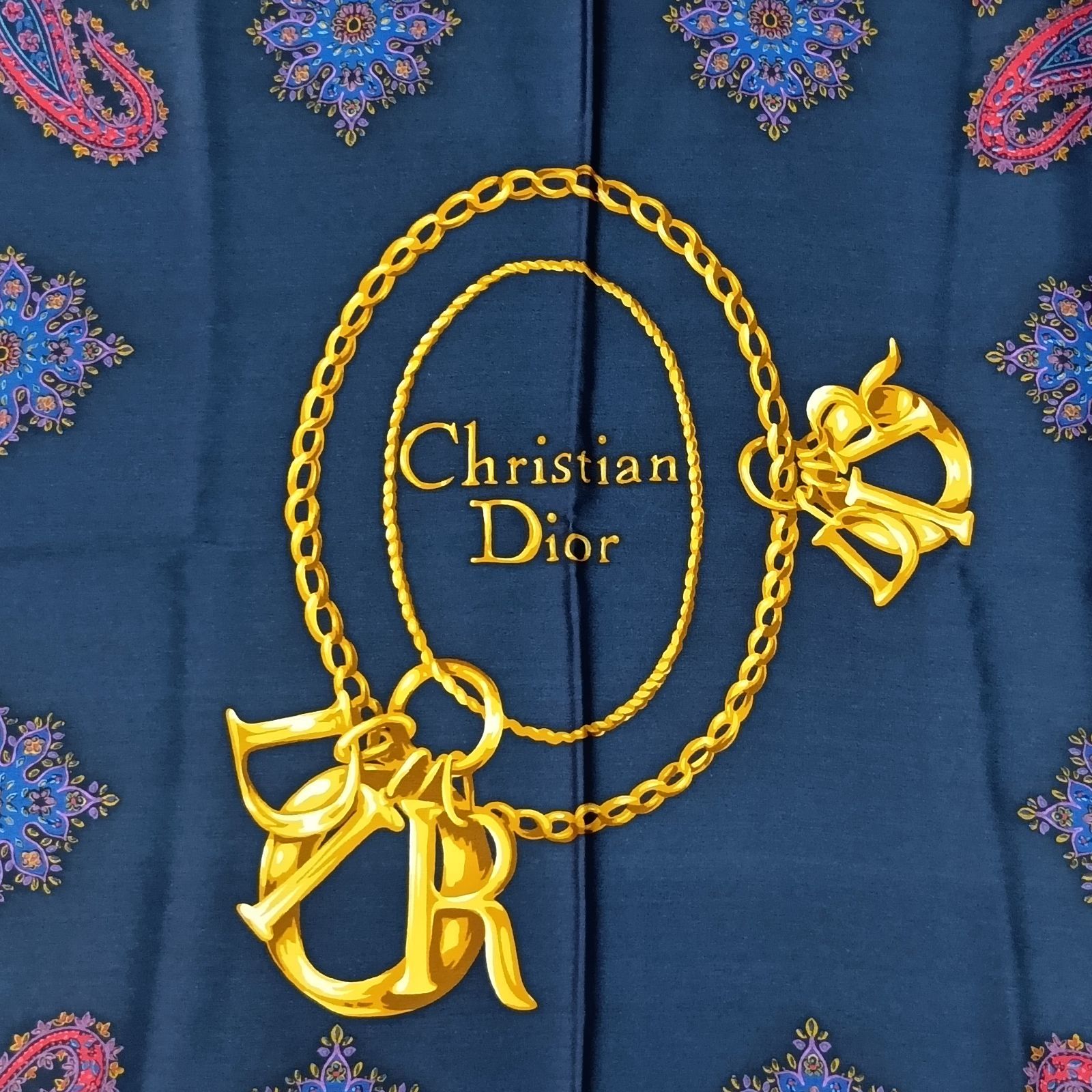 ChristianDior クリスチャンディオール大判スカーフDiorロゴ Christian Dior クリスチャンディオール 大判スカーフ - メルカリ