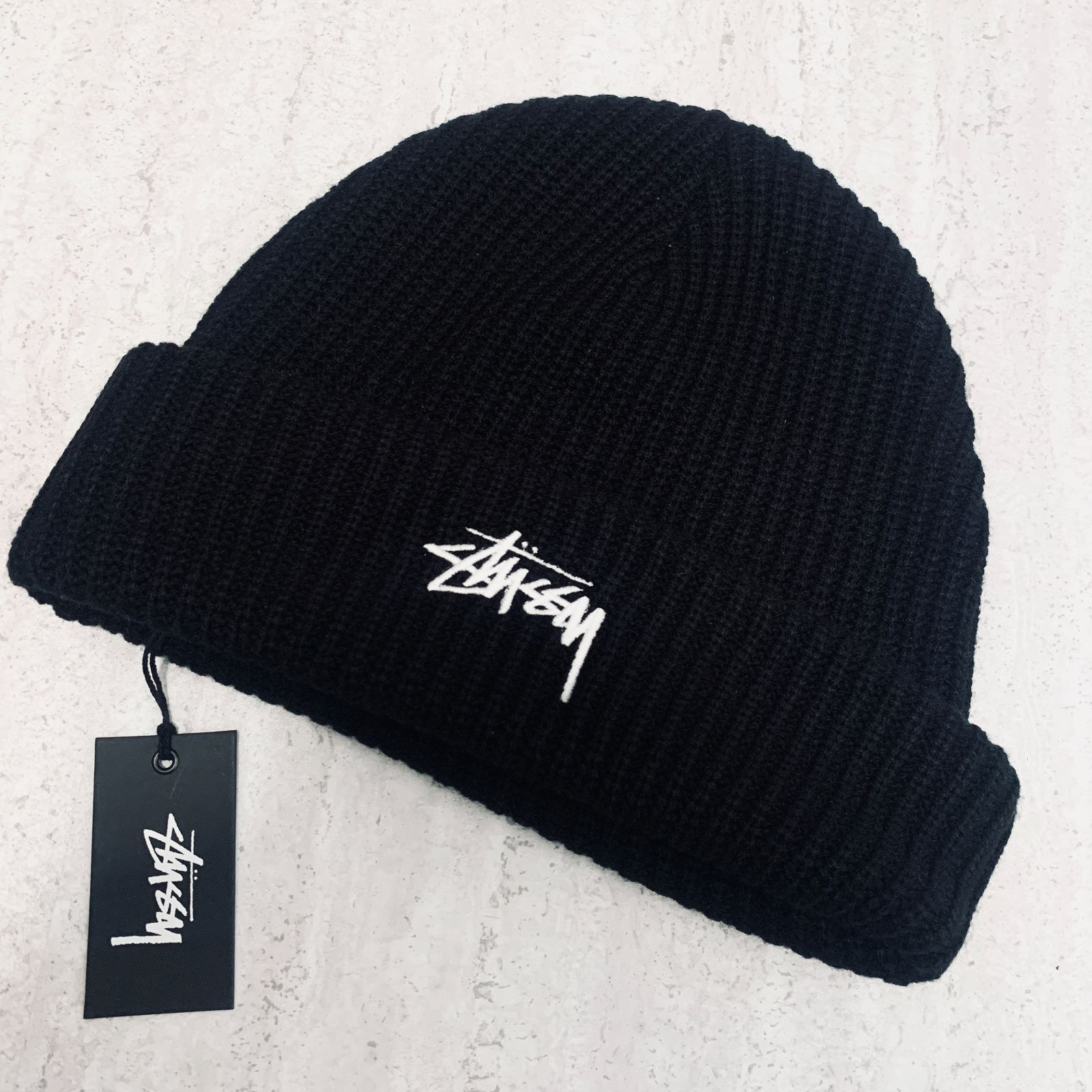 海外限定 ステューシー STUSSY ストックロゴ ブラック ニット帽