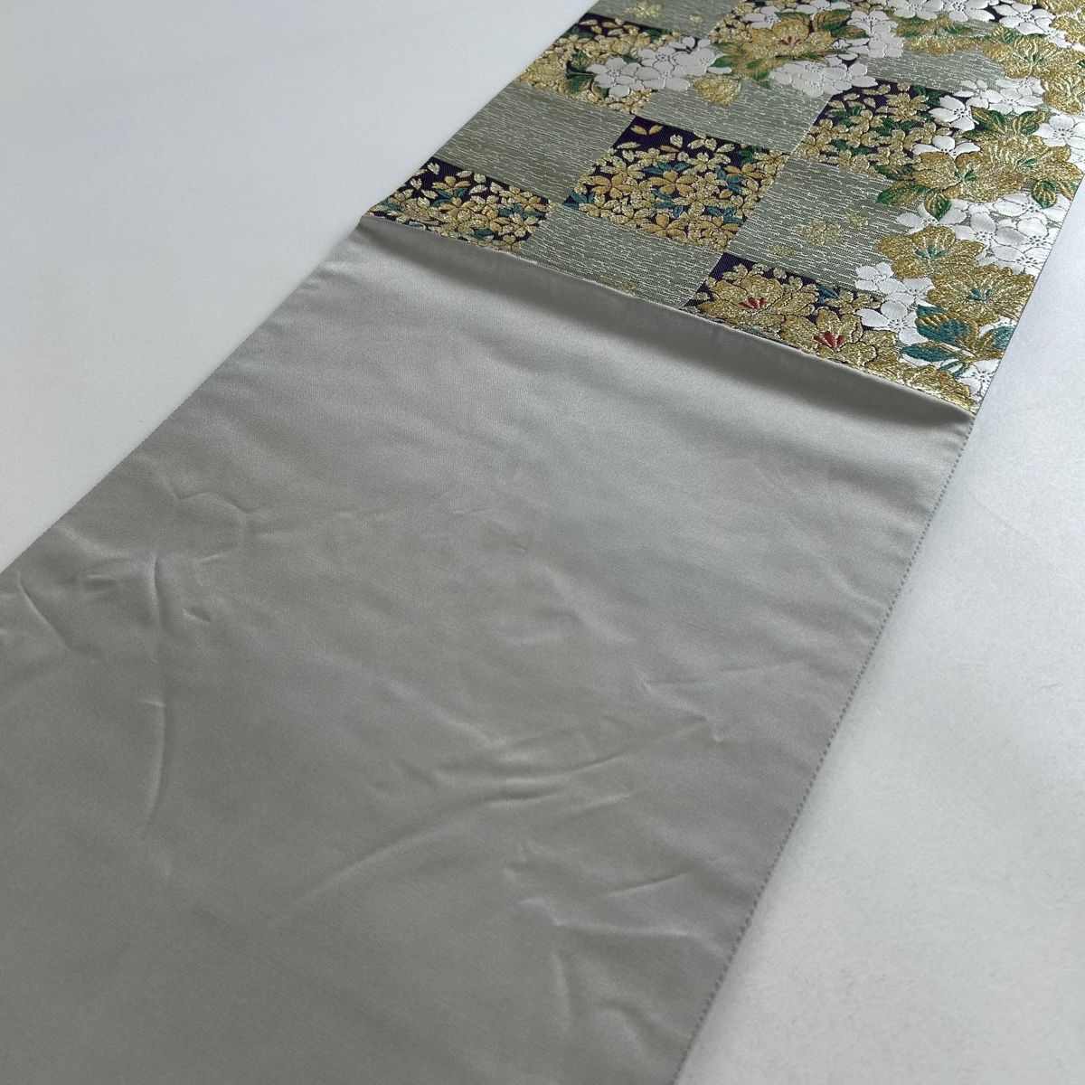 袋帯 美品 秀品 桜 市松 金糸 箔 灰緑 六通 正絹 【中古