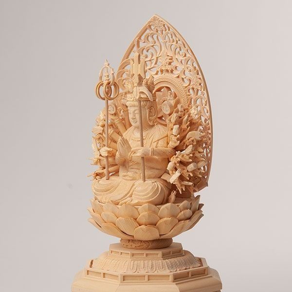 美品 掛け軸 福田素仙作 金地 守護本尊像 共箱 不動明王 千手観音 仏像 美品 掛け軸 福田素仙作 金地 守護本尊像 共箱 不動明王 千