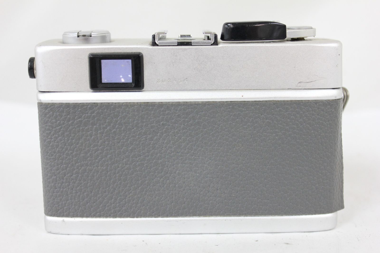 38mm F1.8