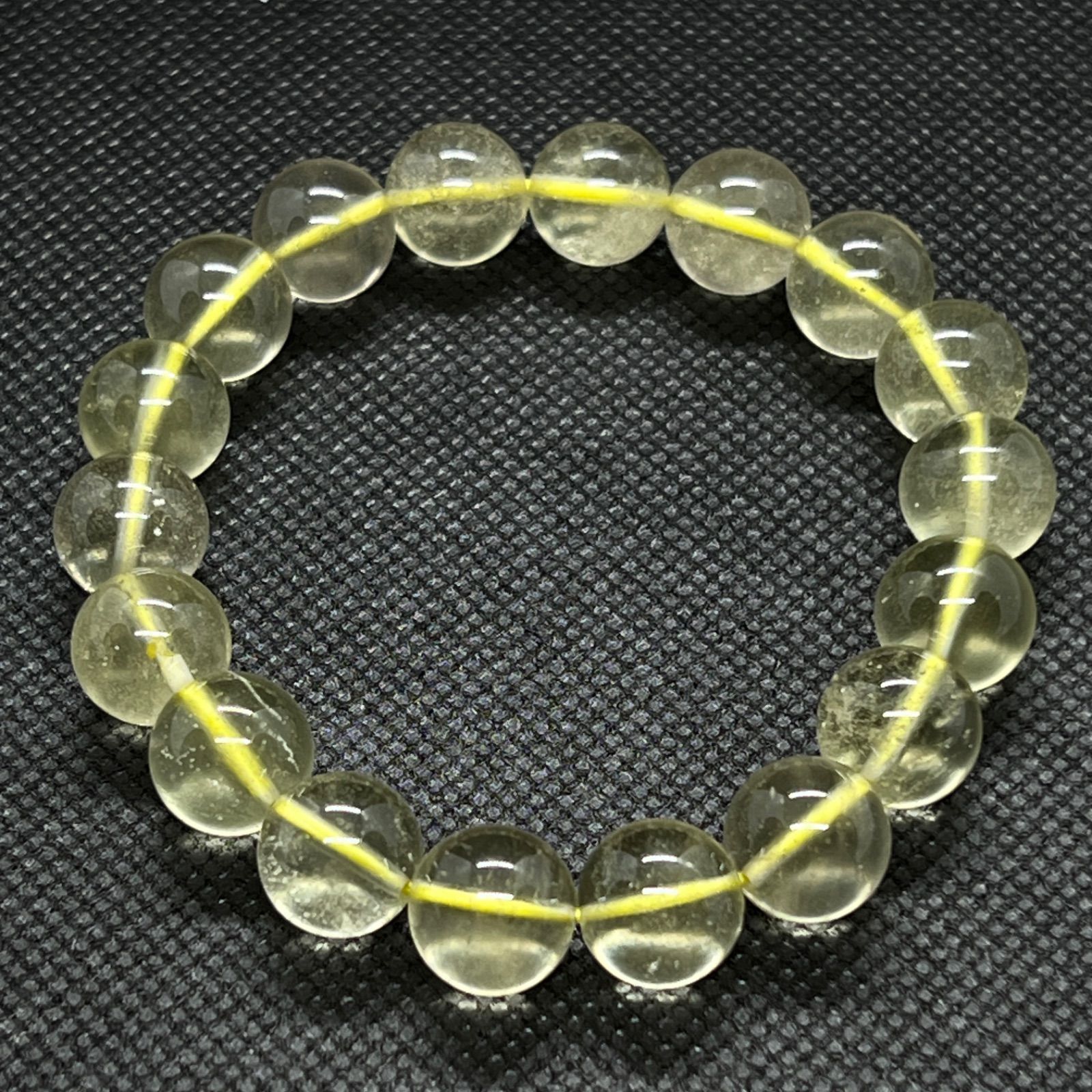⬛︎【鑑定書付き】リビアングラス ブレスレット 約11mm - メルカリ