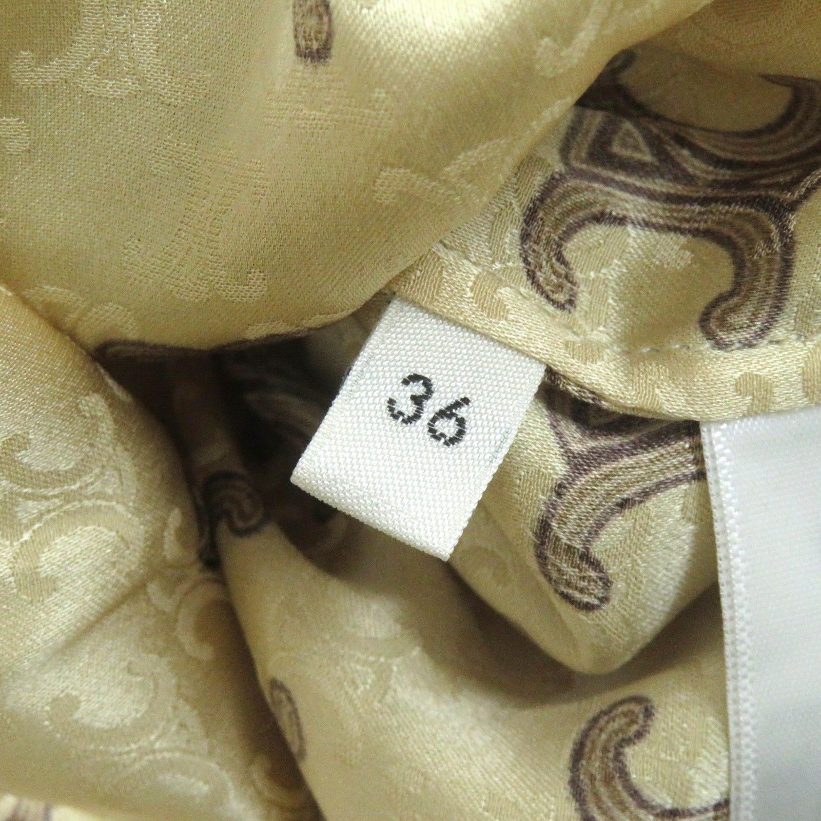 極美品△CELINE セリーヌ 2R61G812T ラバリエール シルク100  