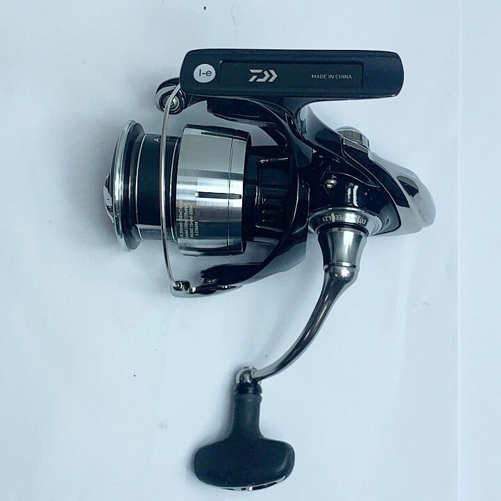 ★★DAIWA ダイワ 23レグザLT3000S-CHX スピニングリール　 00061145