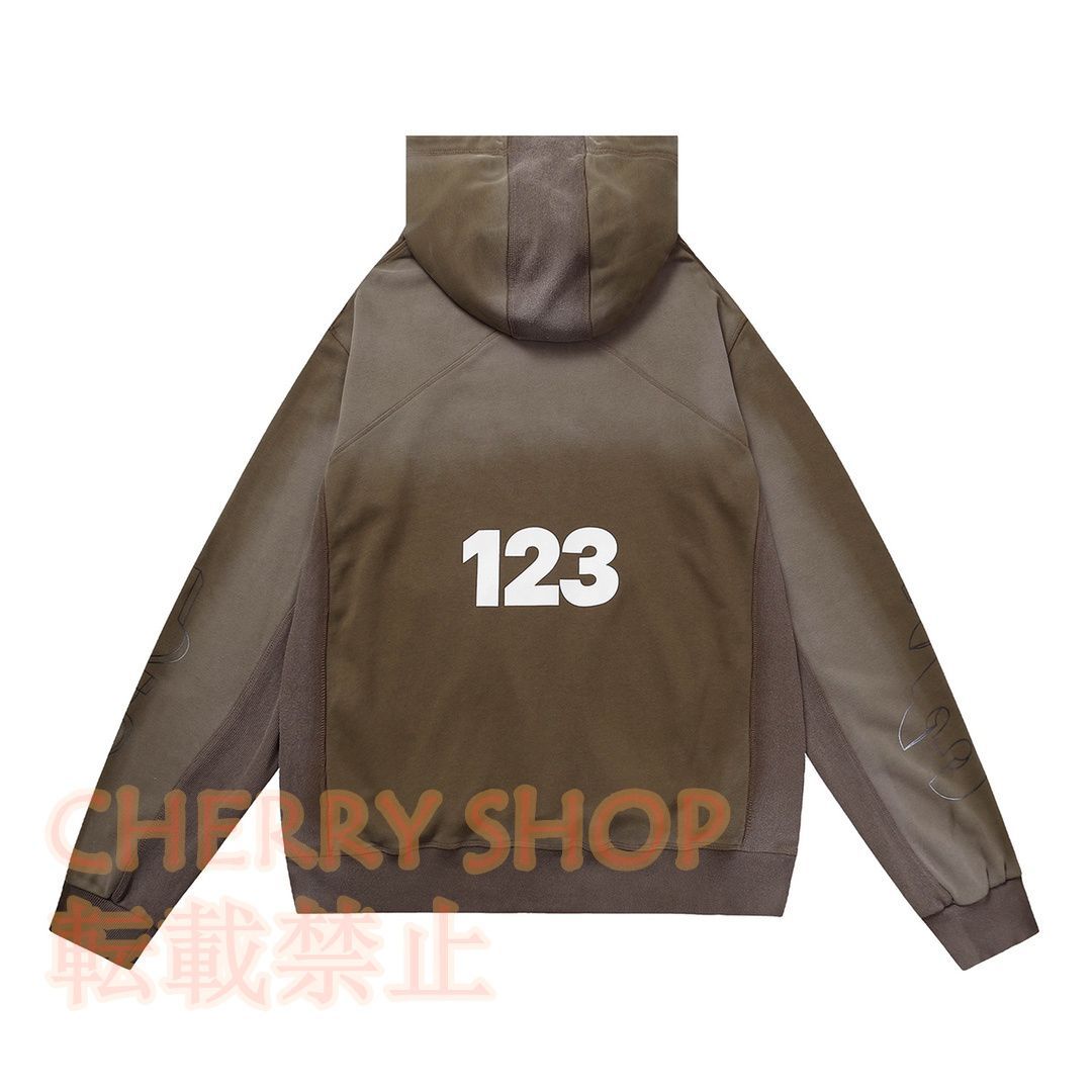 RRR123 HOLYCLUB パーカー 新品未使用 - メルカリ