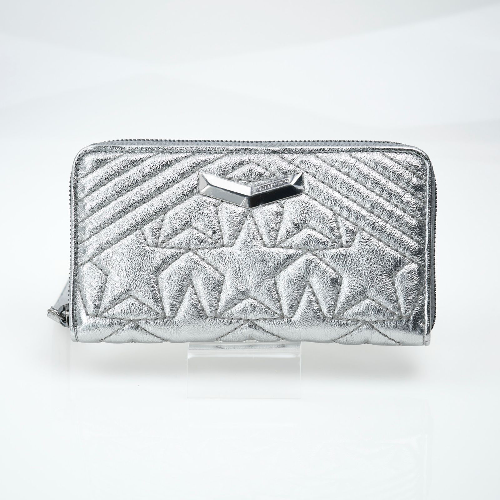 JIMMY CHOO/ジミーチュウ　ネフェル　エンボスレザー　ラウンドファスナー　長財布　シルバー　美品