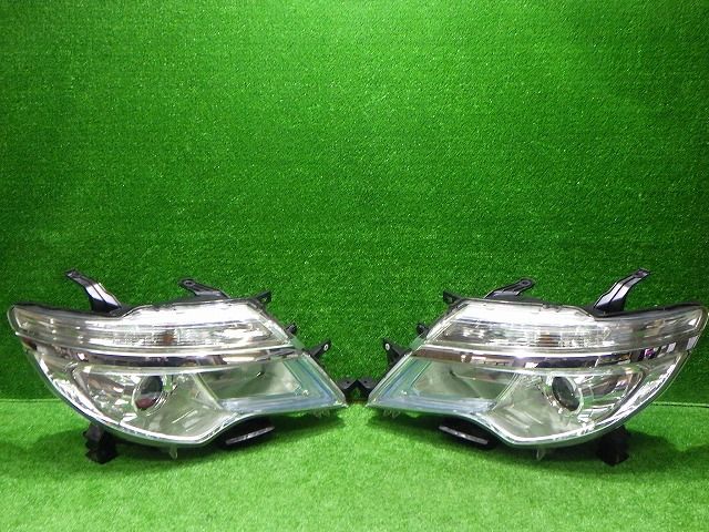 セレナ ヘッドライト 左右 LED C26 NC26 後期 100-23683 Y 日産 比較的 251008004