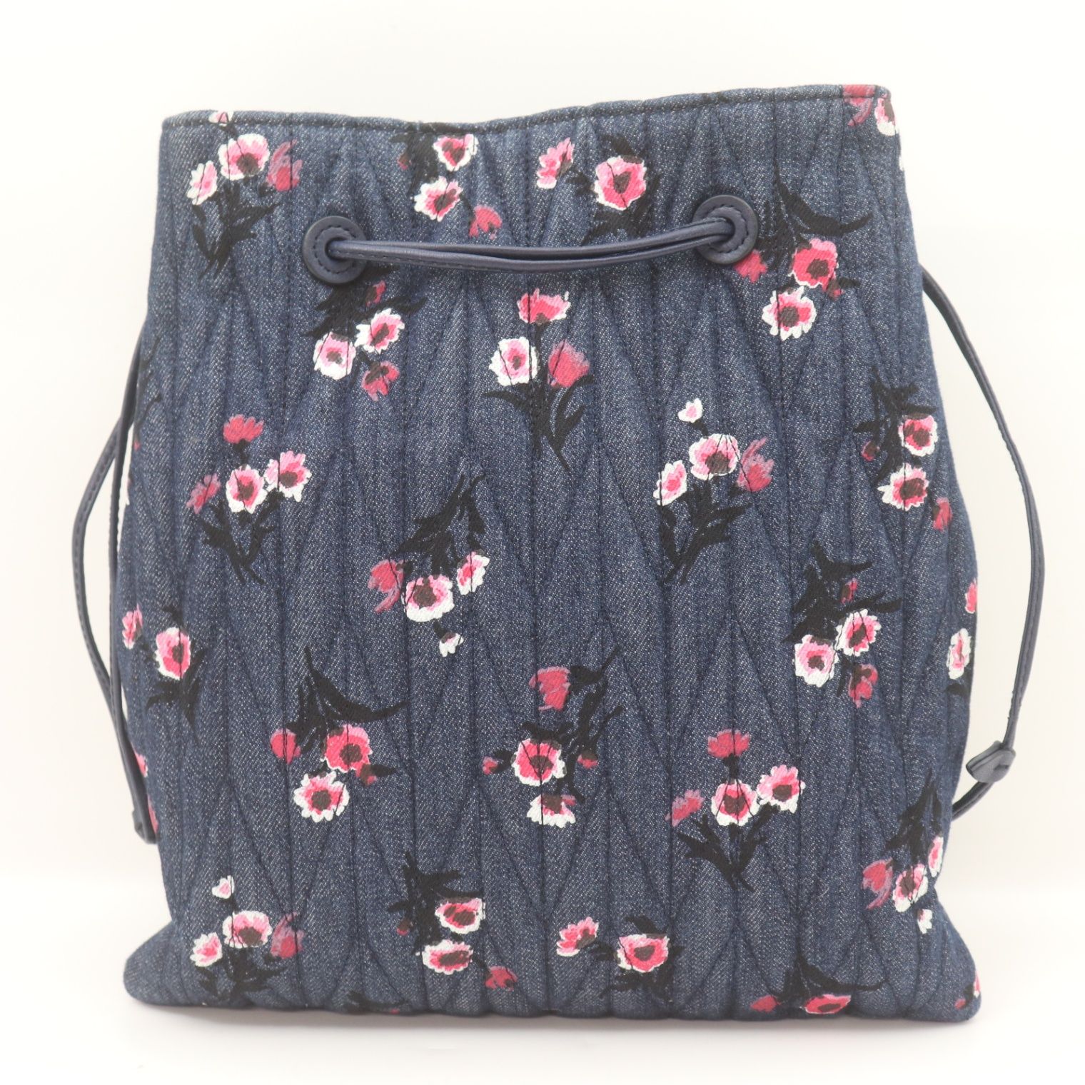 ITDNQ95USMHK 美品 miumiu ミュウミュウ 巾着ポーチ デニム 花柄