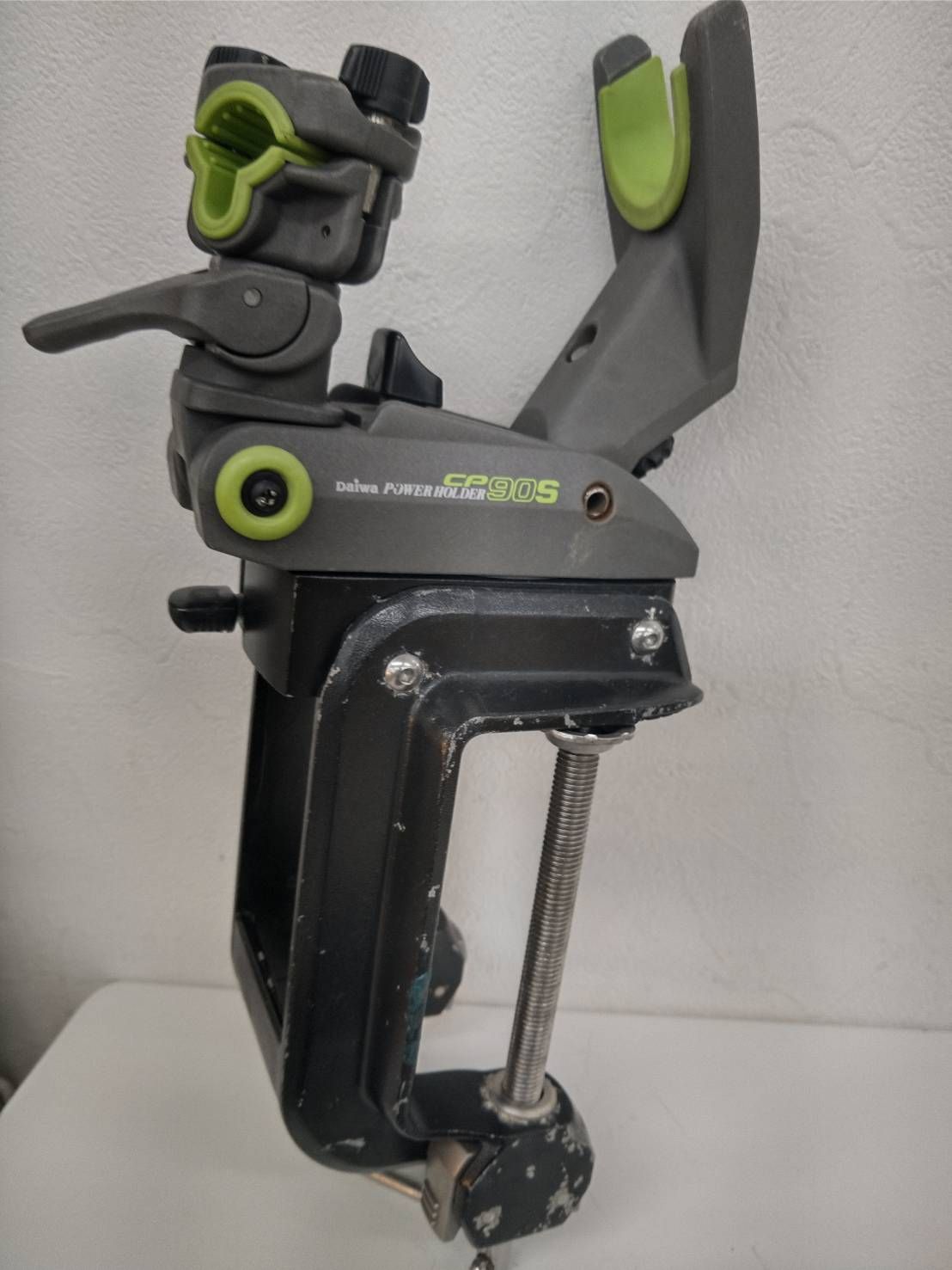 ダイワ パワーホルダー ＣＰ９０Ｓ 船 釣り ロッドホルダー ロッドキーパー 竿受け ０８