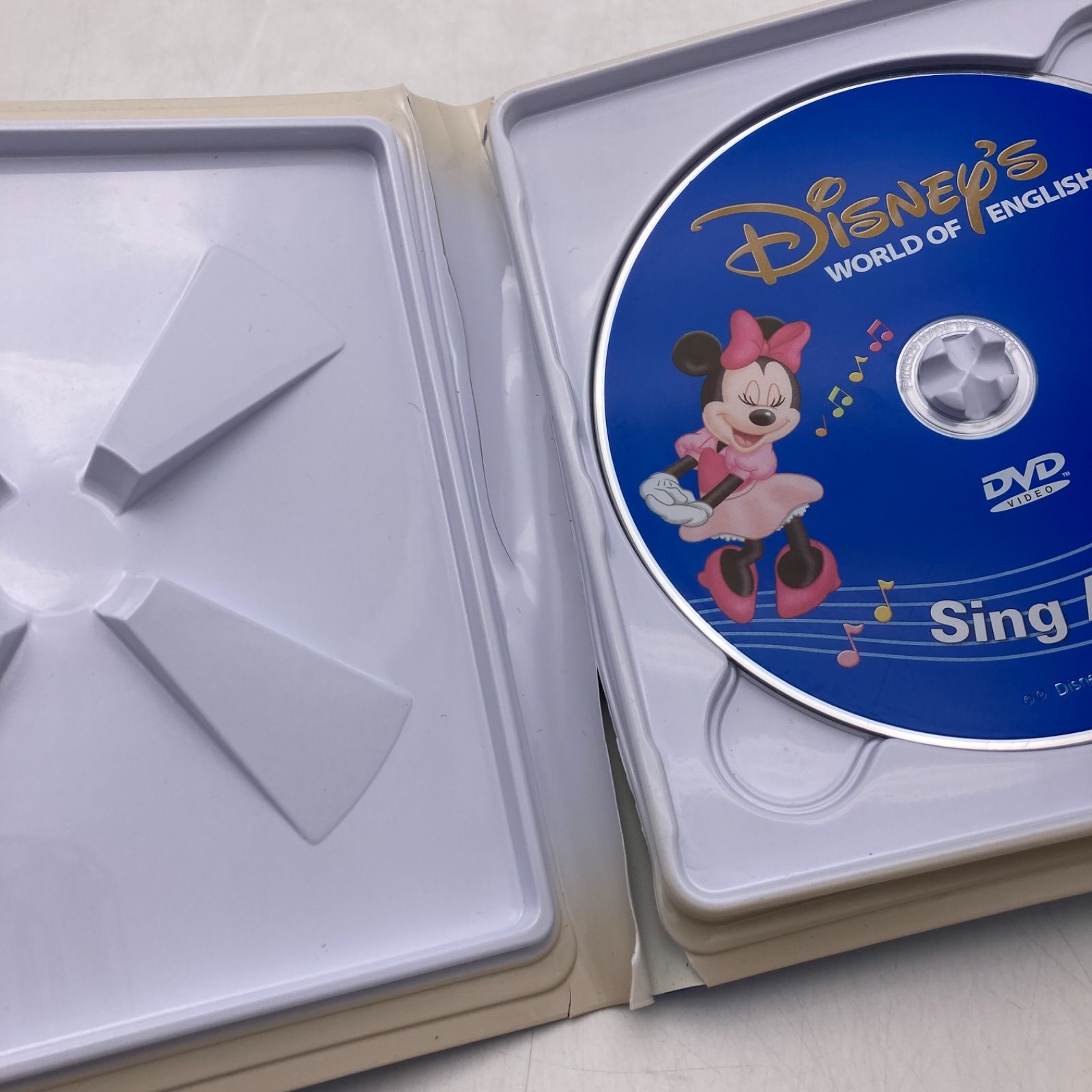 2010年購入 シングアロングセット DVD12枚 旧子役 絵本＆CD 字幕あり ディズニー英語システム DWE Disney ワールドファミリー  中古 903526 - メルカリ