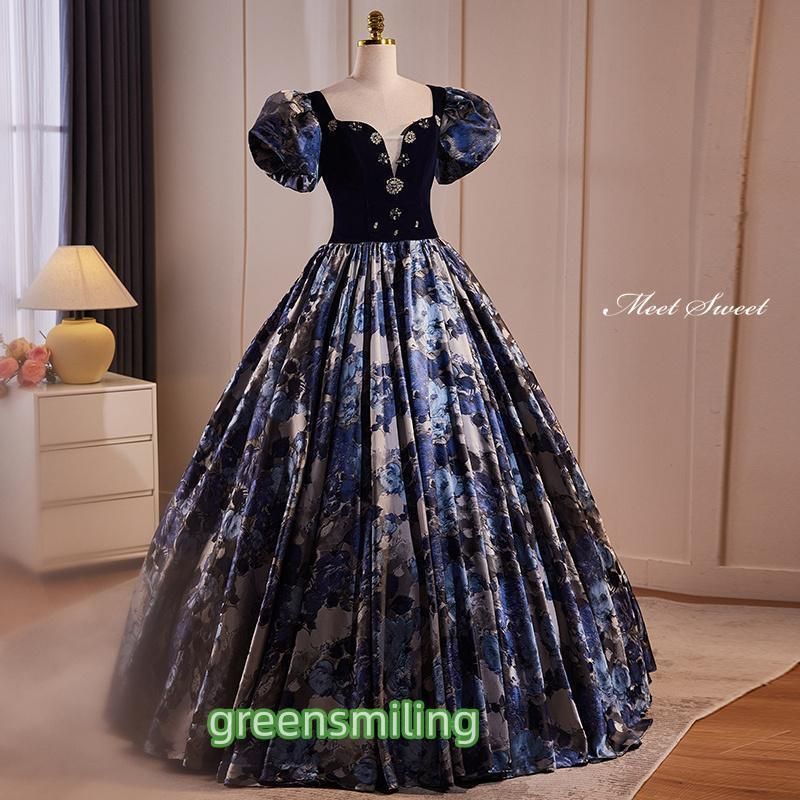 着物リメイク、大島紬ピンタックハイウエストワンピース　 お値下げしました。 着物リメイク、大島紬ピンタックハイウエストワンピース