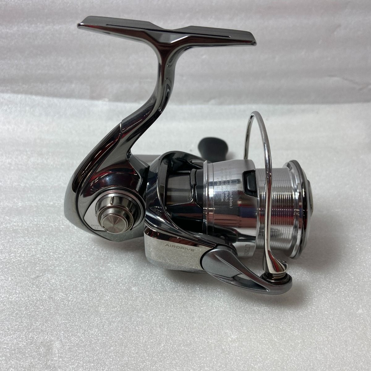 ΨΨDAIWA ダイワ スピニングリール 22イグジスト LT2500S-XH 箱付