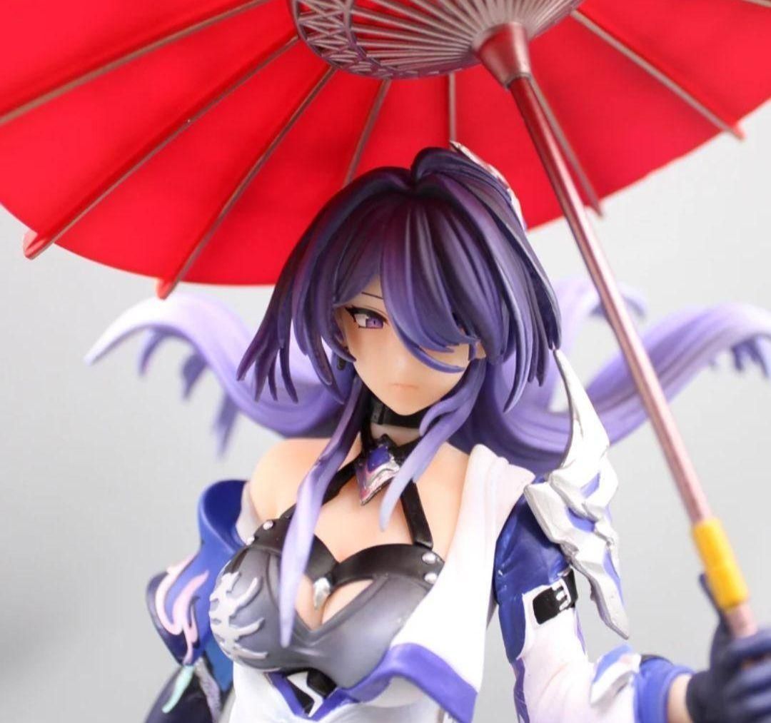 フィギュア