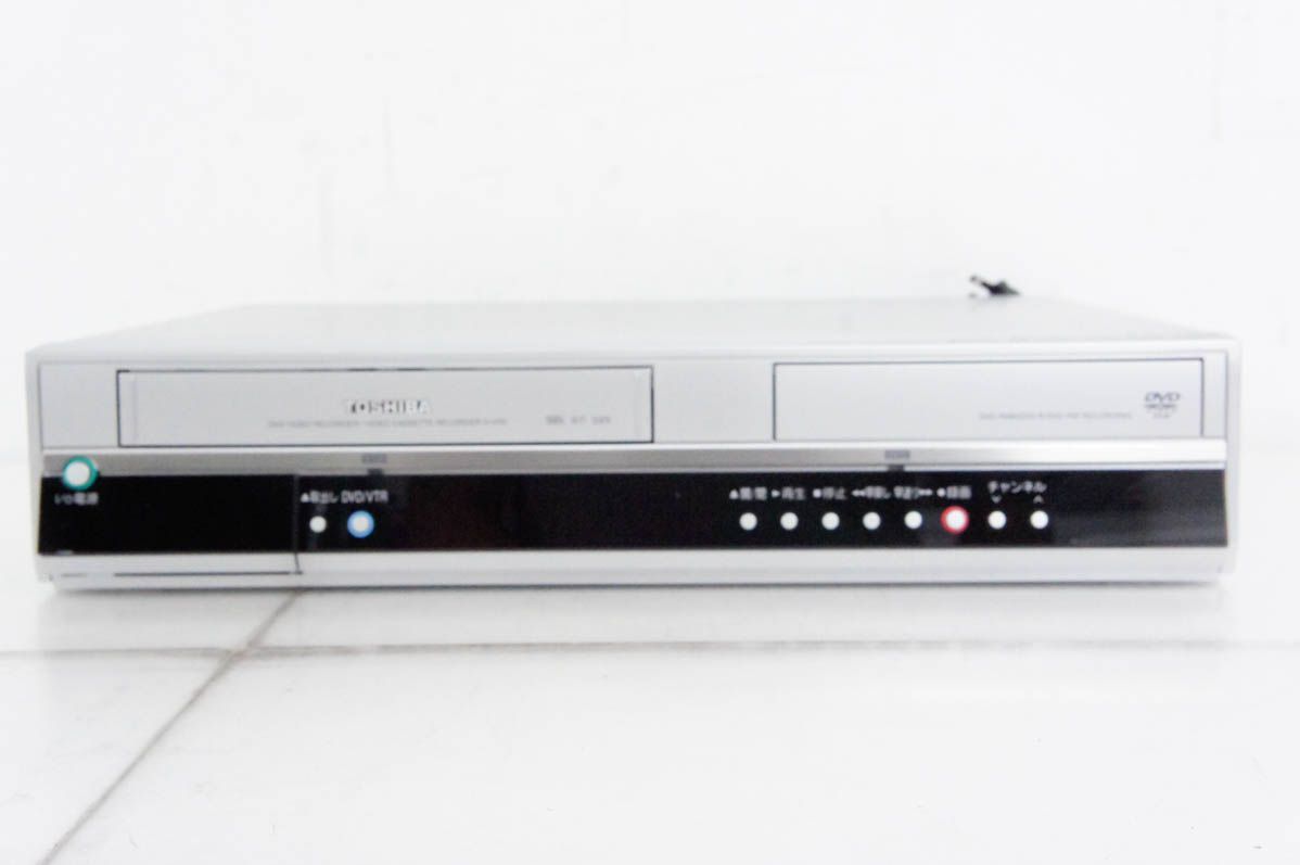 中古】東芝TOSHIBA VTR一体型DVDビデオプレーヤー DVDプレーヤー