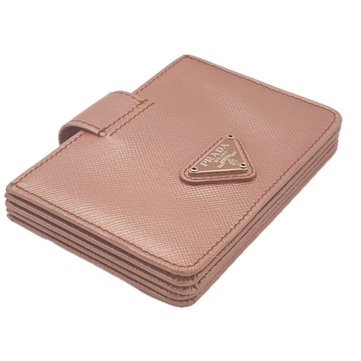 新品·未使用　正規品　プラダ　サフィアーノレザー　カードケースー　ピンク 美品 PRADA プラダ カードケース サフィアーノレザー ピンク
