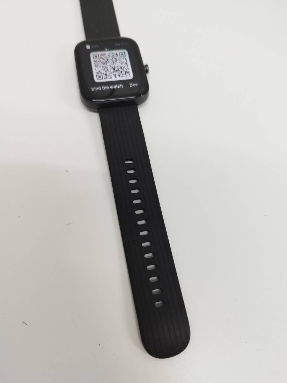 美品】amazfit BIP 3 PRO スマートウォッチ/ブラック Amazfit 美品】amazfit BIP 3 PRO スマートウォッチ/ブラック Amazfit