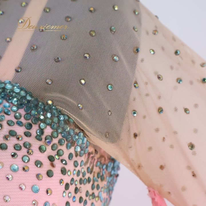 フォーマル衣装