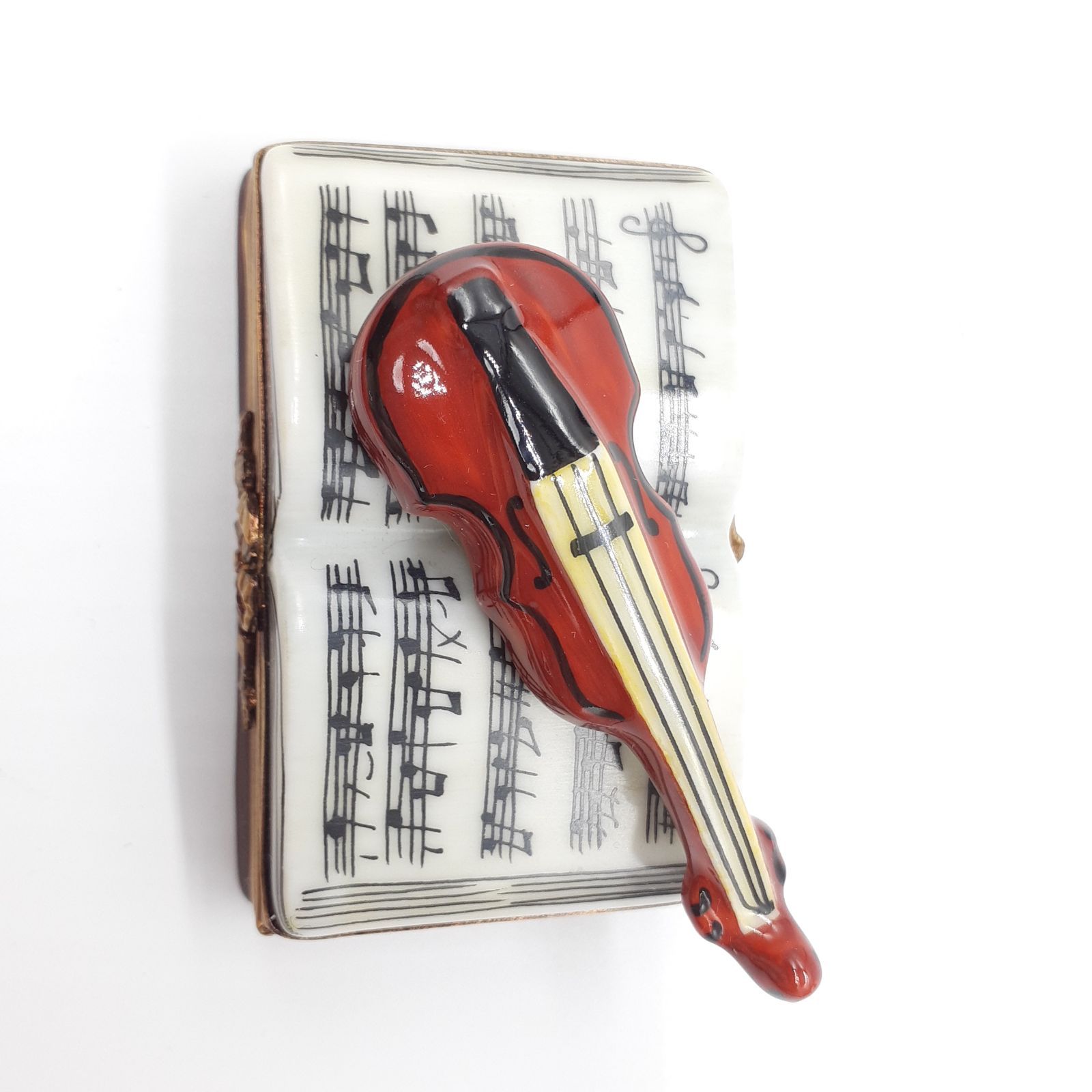 リモージュボックス　イチゴ　蜂　フランス製　ピルケース　小物入れ　ヴィンテージ リモージュボックス イチゴ 蜂 フランス製 ピルケース 小物入れ