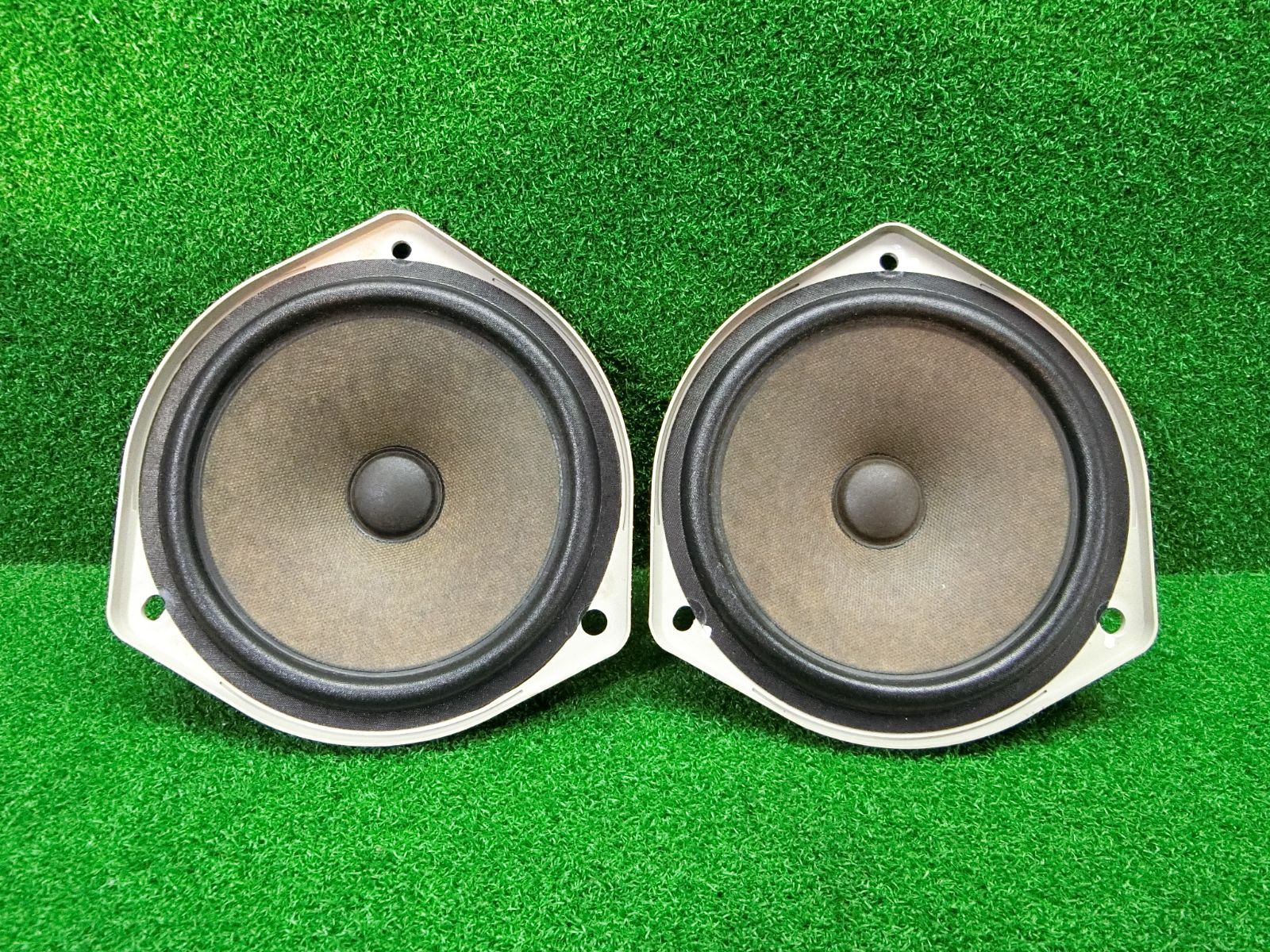 Jb5ライフリアスピーカー ライフ JB5 純正リアスピーカー 左右 送料無料(北海道・沖縄・離島除く)