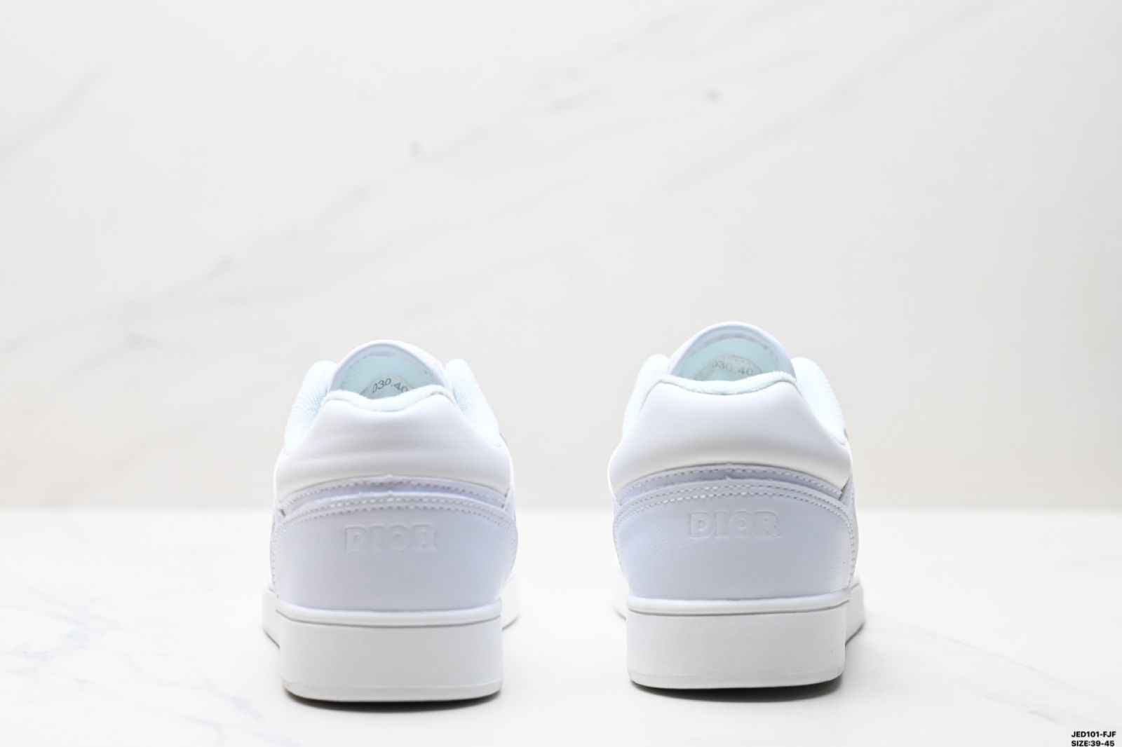 ディオールオブリークギャラクシー