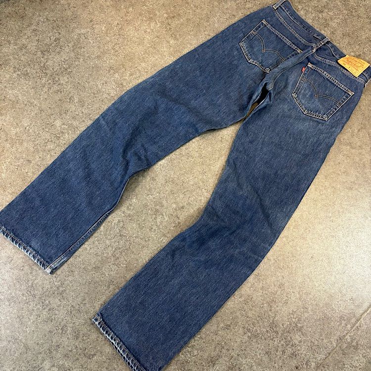 フィリピン製 Levi