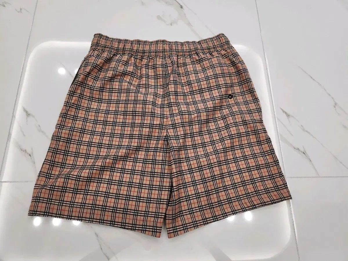 バーバリーキッズ チェック スイムパンツ 14 Y タグ