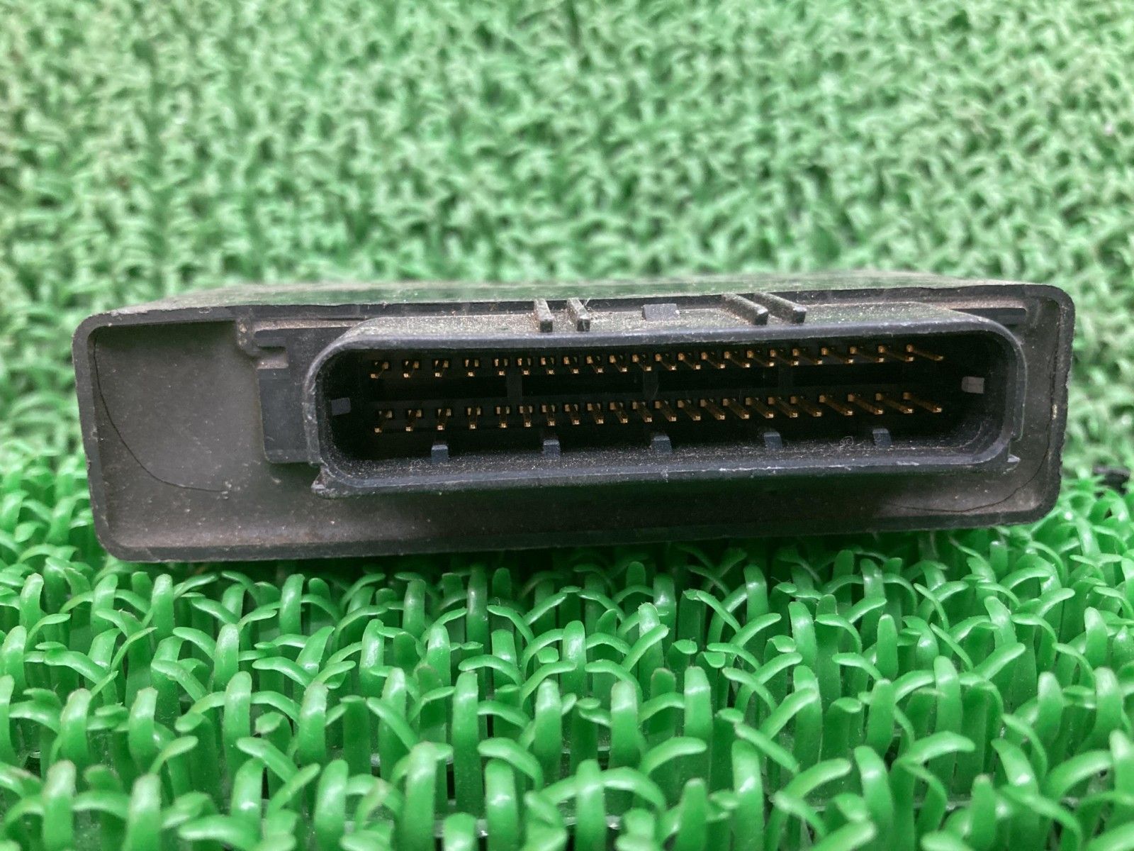 代理です。スカイウェイブ250 cj44a スズキ（SUZUKI） スカイウェイブ250 ECU 純正 中古 バイク 部品 CJ44A