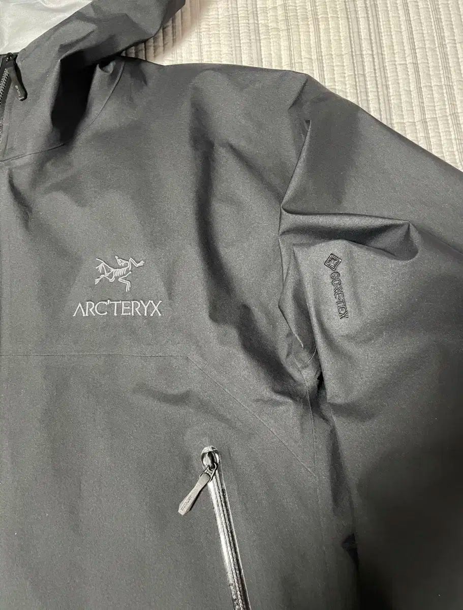 L ARC TERYX アークテリクス ベータ ジャケット ブラック