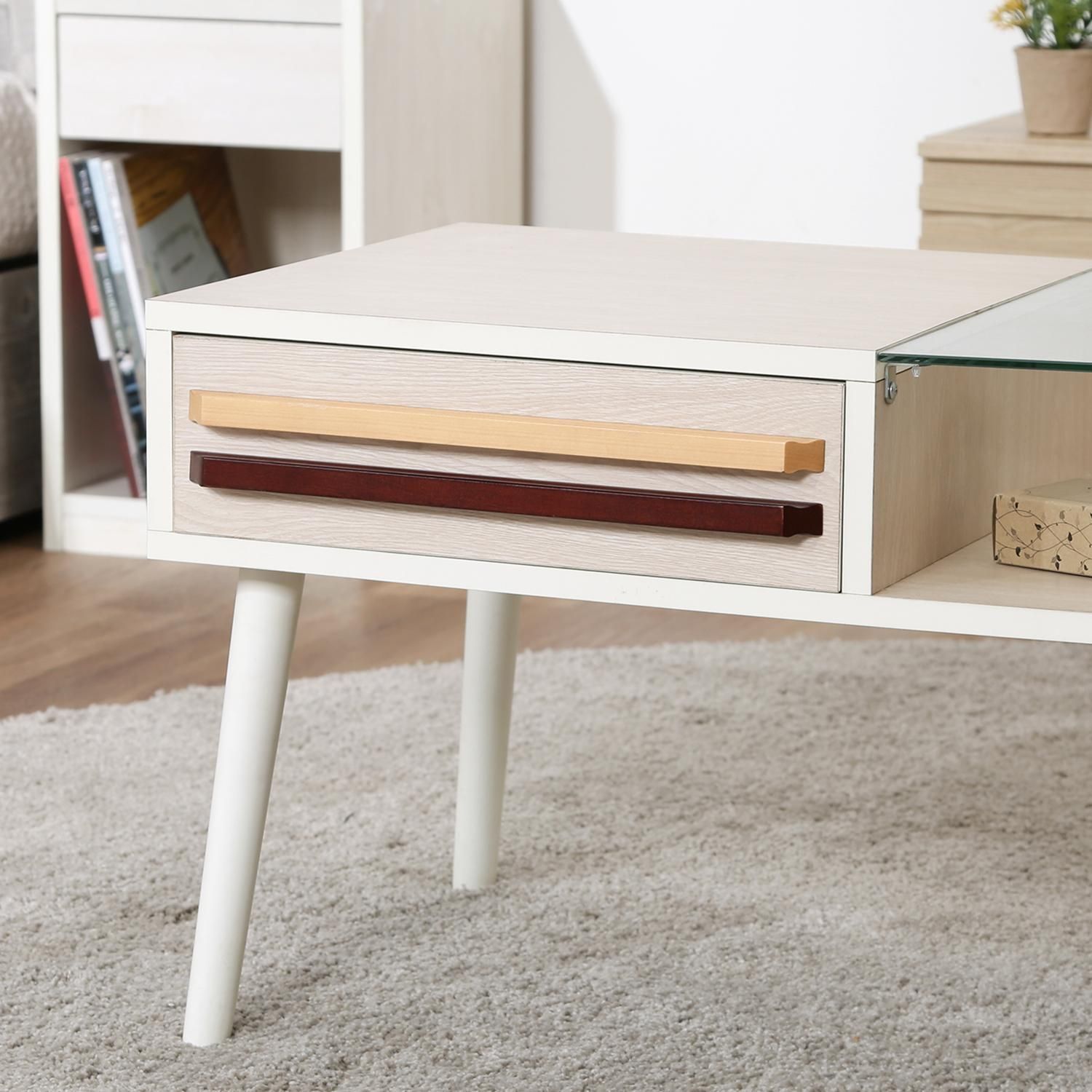 リビングテーブル