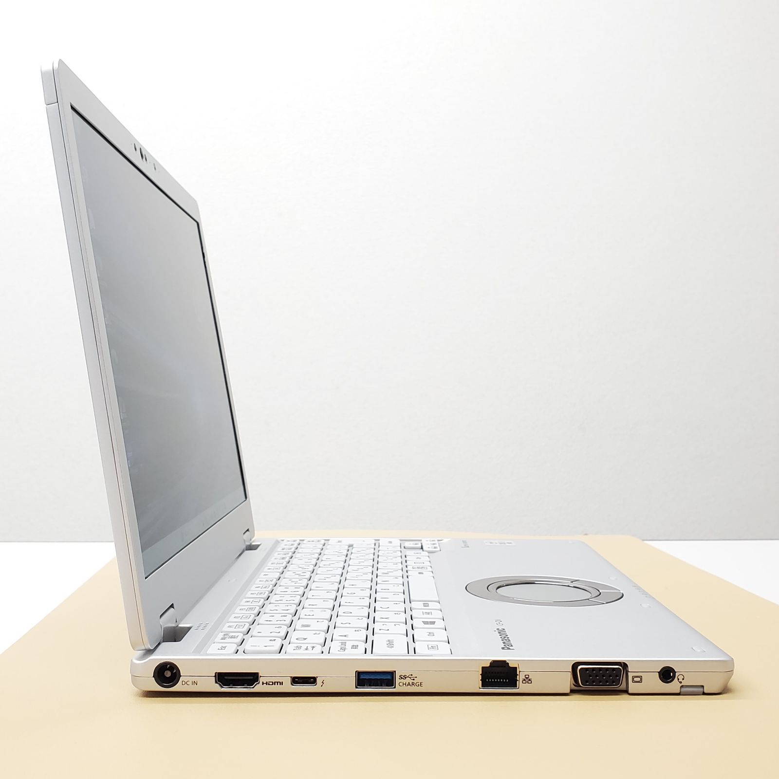 12型ノートパソコン