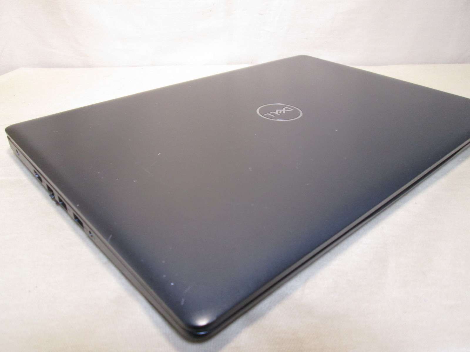 DELL Inspiron 5570【Core i3 6006U】USB3.0／HDMI ジャンク　送料無料 [90700]