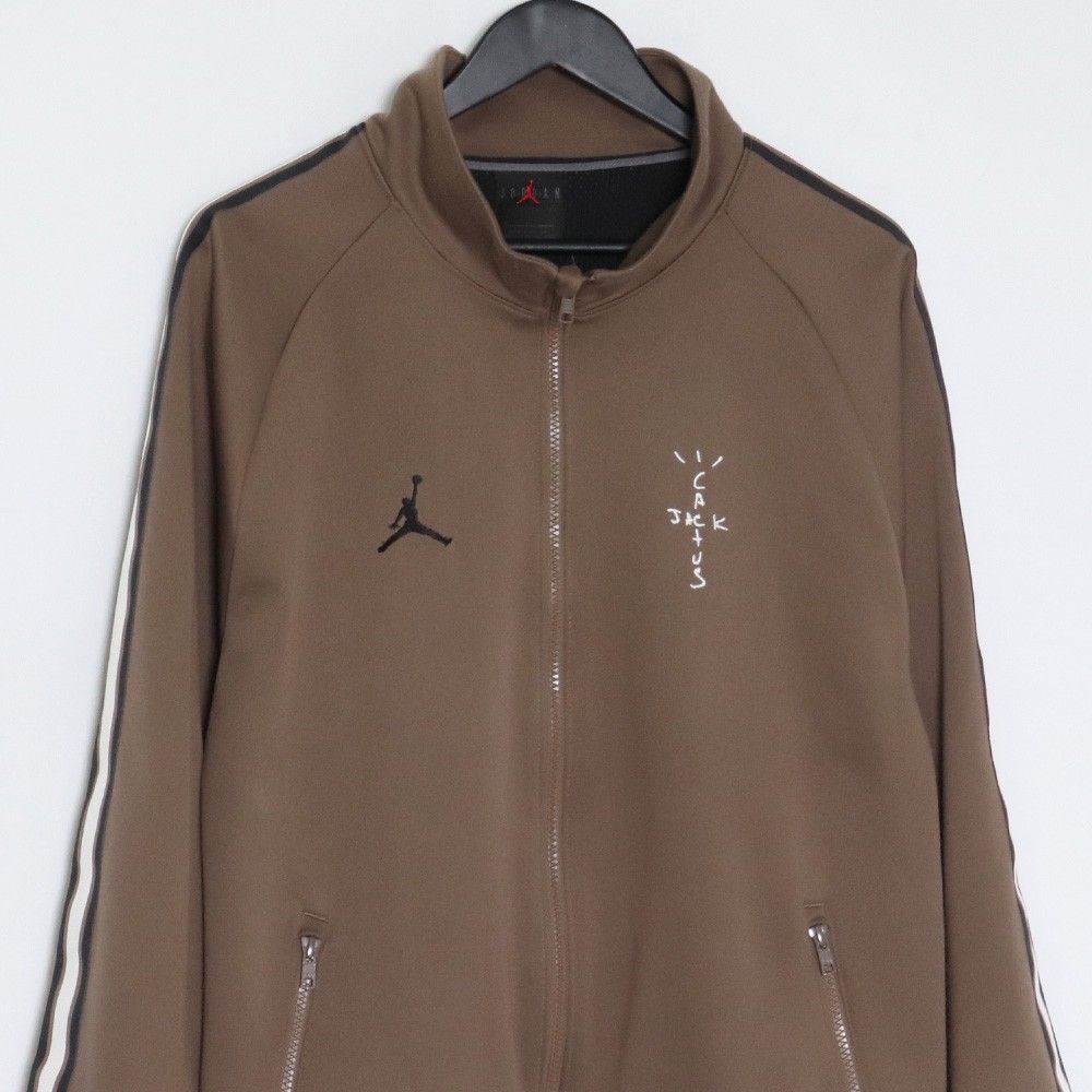 サイズM】Nike TRAVIS SCOTT Track Jacket写真のもので全て注意事項 ...