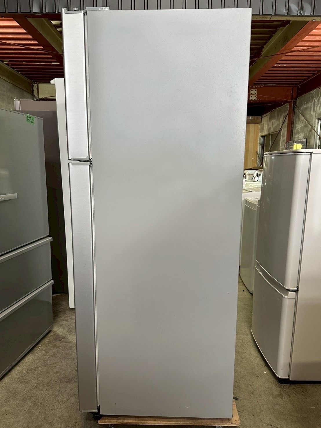 大阪送料無料★3か月保障付き★冷蔵庫★ハイアール★2ドア★2024年★JR-SX21A★R-123 大阪送料無料☆3か月保障付き☆冷蔵庫☆ハイアール☆2ドア☆2024年☆JR