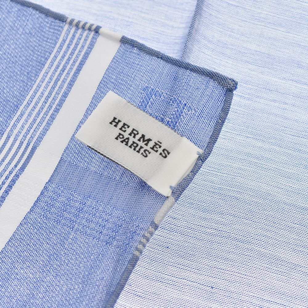 HERMES (エルメス) コットンハンカチ ブルー ホワイト - メルカリ