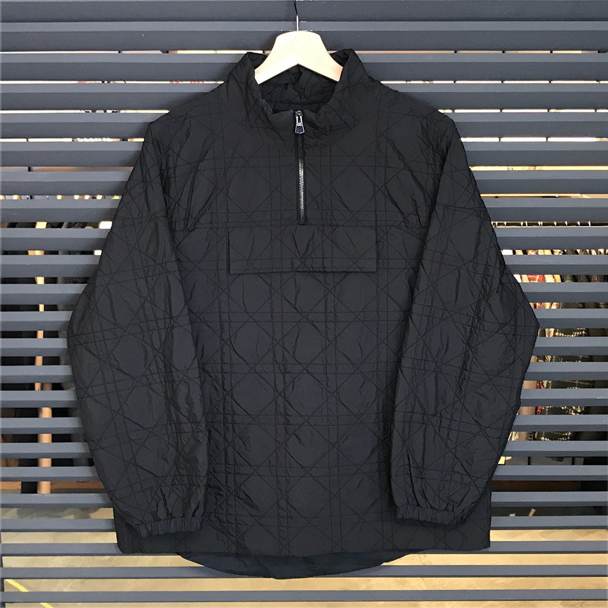 超 ディオール カナージュステッチ プルオーバー ナイロン ブラック 13 2WBM11PEAI 14463