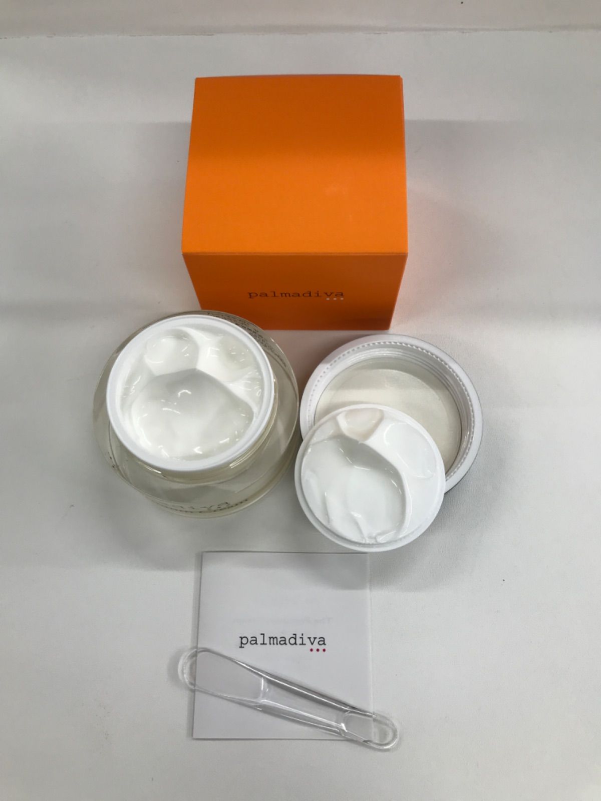 R2670 palmadiva パルマディーバ ザ プレミアムクリーム〈保湿