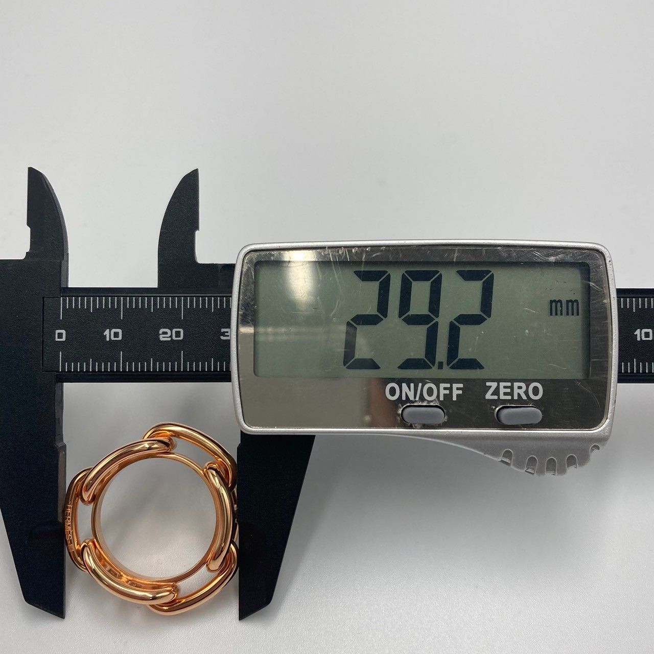 〇 HERMES エルメス スカーフリング 90 レガート