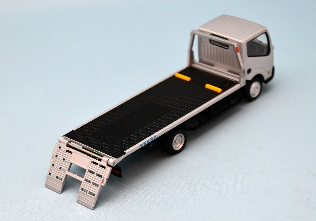 TOMICA LIMITED VINTAGE NEO 日産アトラス 花見台自動車 LV-N221a 日産アトラス（H42）花見台自動車 セフテーローダ