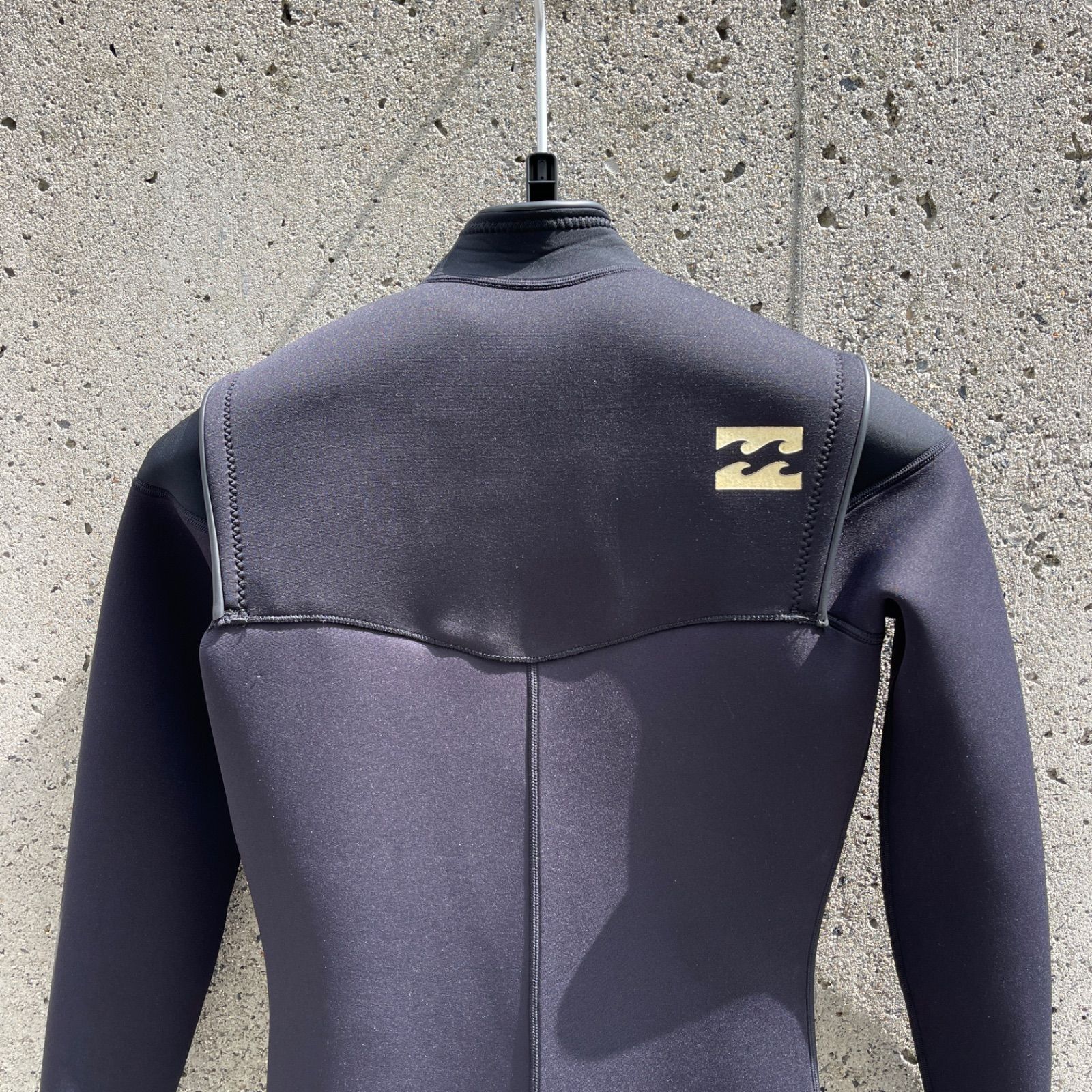 美品BILLABONG ジャージフルスーツML
