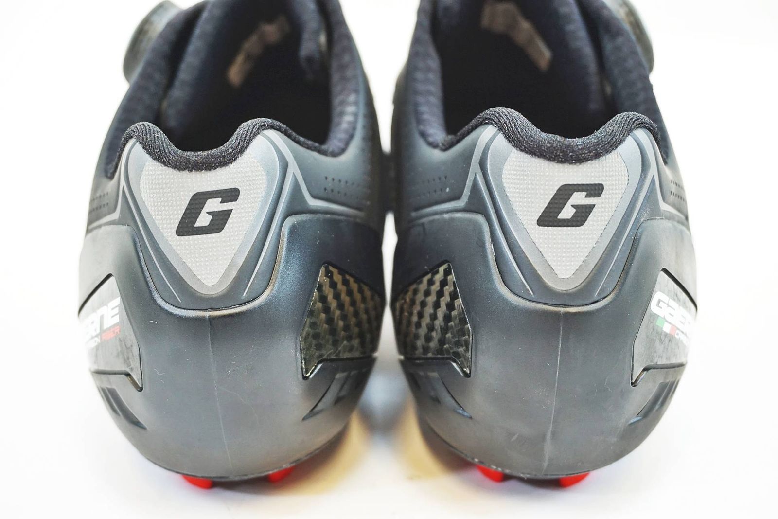 シューズ バイチャリ有明店