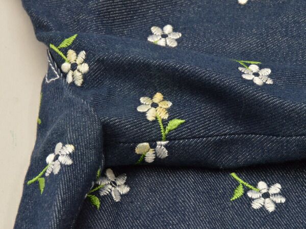 Rene ライトブルーニット 長袖 R刺繍 36 Rene ライトブルーニット 長袖 R刺繍 36 - メルカリ