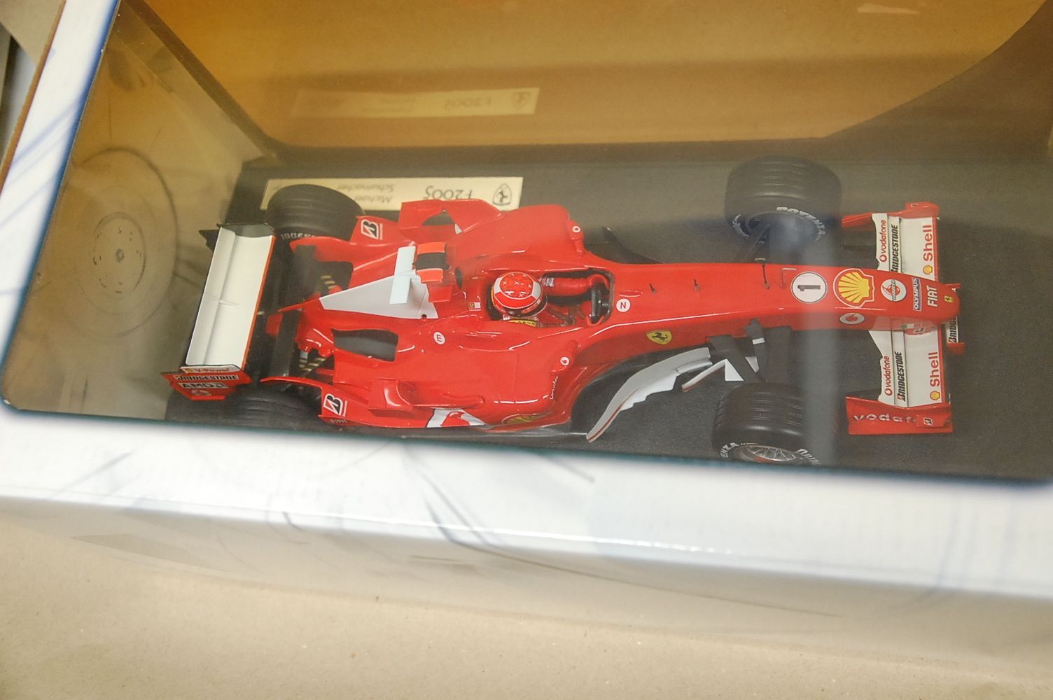  1 18 F 2005 vodafone レッド ホワイト Hot Wheels Racing G 9727 Hot Wheels(ホットウィール) ミニカー