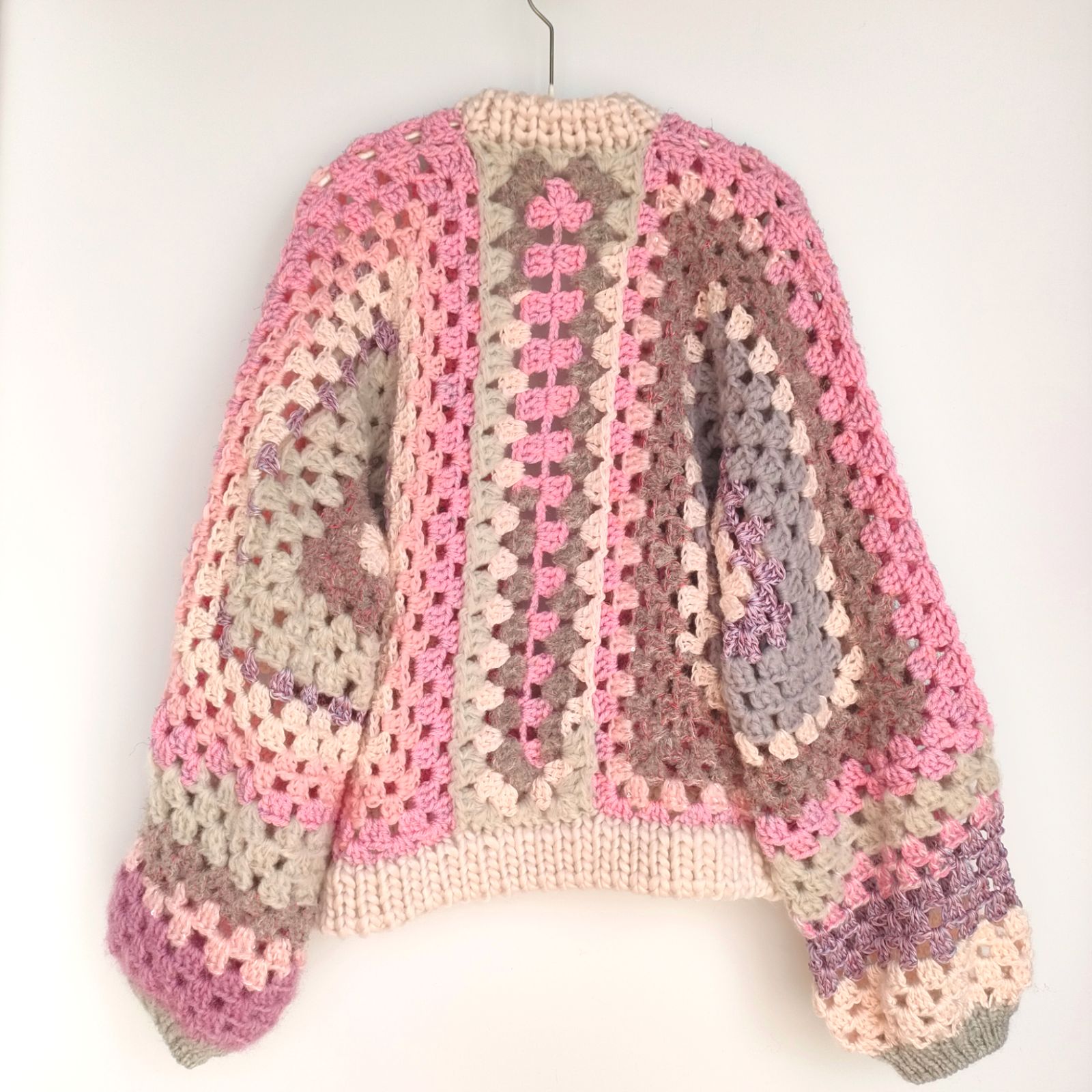 ヘキサゴンカーディガン 長袖 ピンク 1