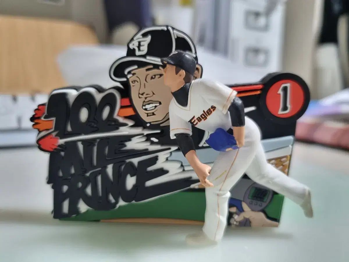 【雷市場（ポンジャン）商品韓国直送】 Hanwhae Eagles(ハンファ・イーグルス) 文 棟柱（ムン・ドンジュ） フィギュア 販売