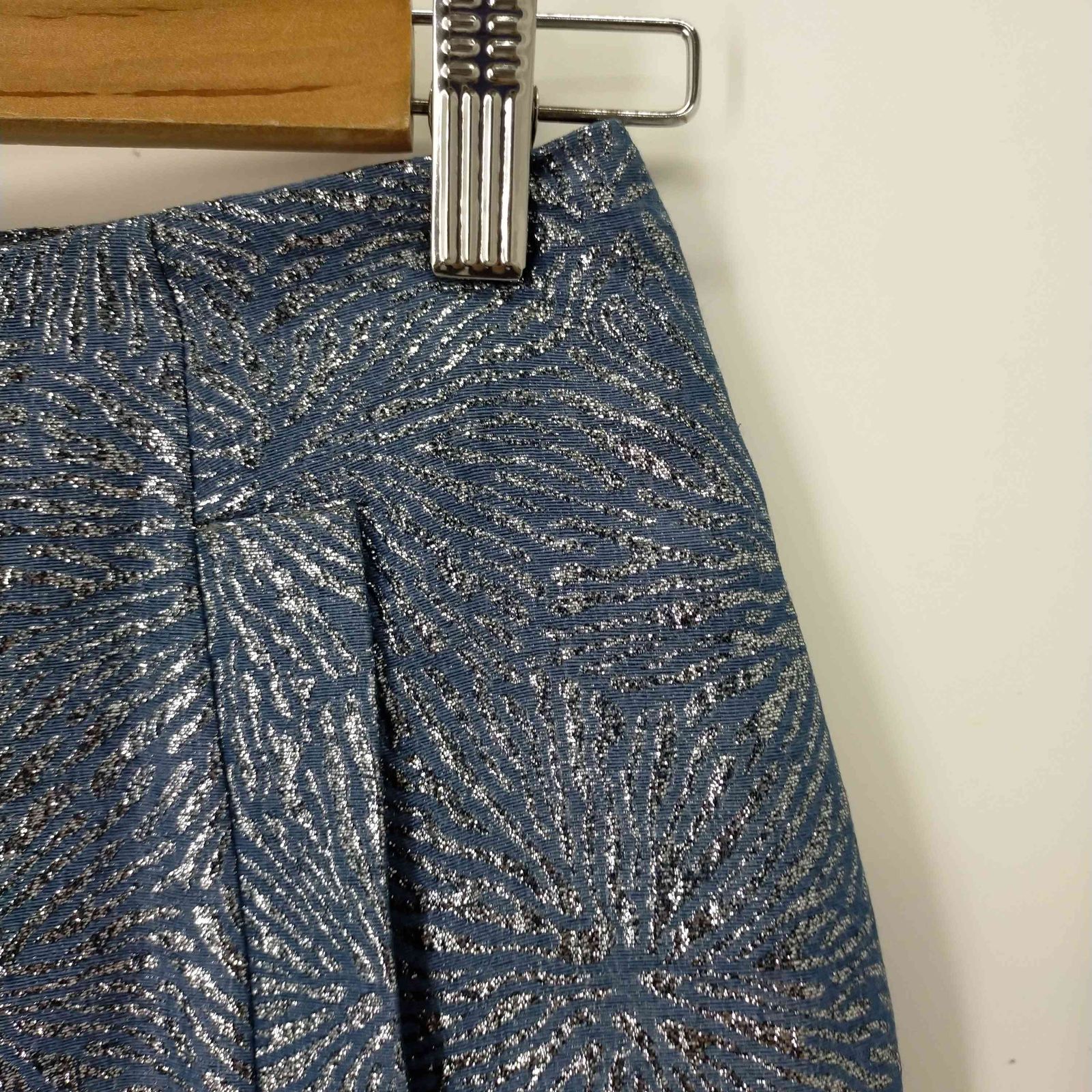 ヴァネッサセワード VANESSA SEWARD ラメ総柄 センタープリーツ ミニ  