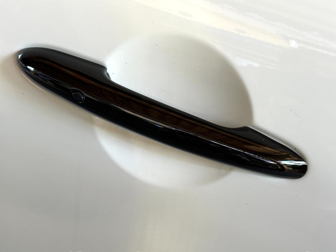 MINI F54 クラブマン用 ピアノブラック ドアハンドルカバー 6個セット LAWEED_CL