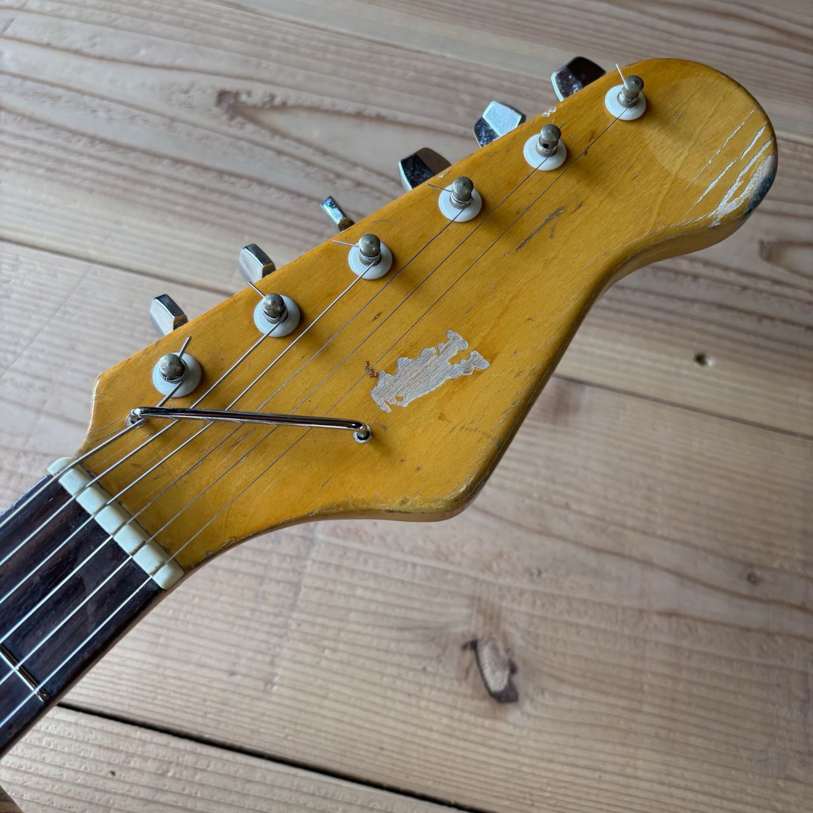 Guyatone LG-140T グヤトーン エレキギター 現状品 日本製 1960 Guyatone LG-140T グヤトーン エレキギター 現状品 日本製 1960